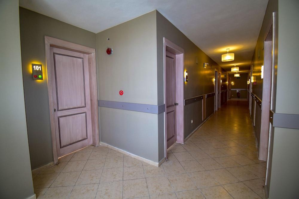 Juniper Hotel Ичмелер Экстерьер фото