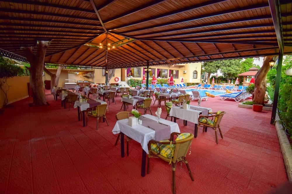 Juniper Hotel Ичмелер Экстерьер фото